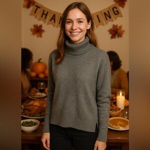 Madewell Sweater Size Medium Gray Green Womens Cozy Winter Fall Turtleneck